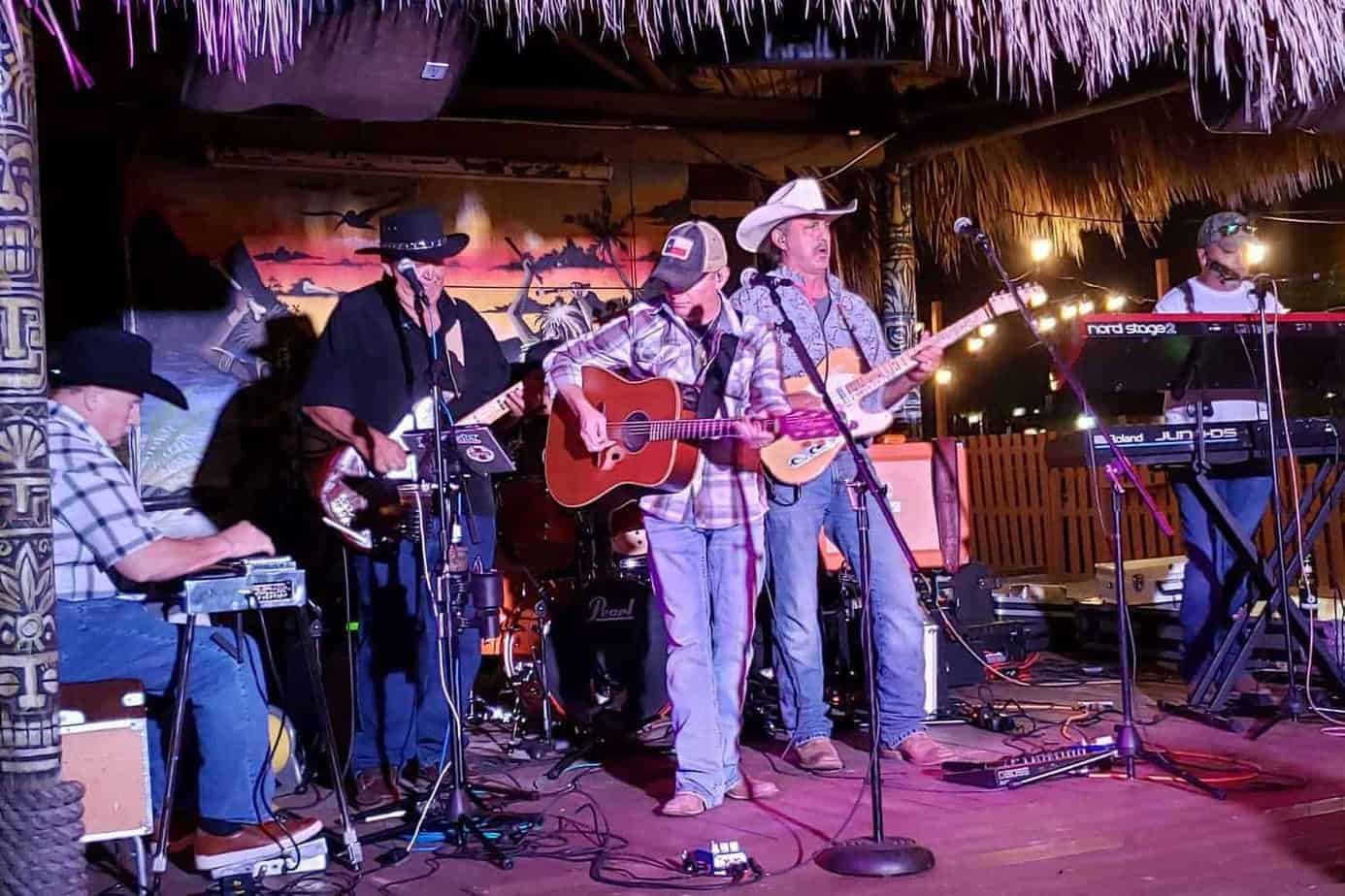 Saddle Tramp at the Rowdy Rooster