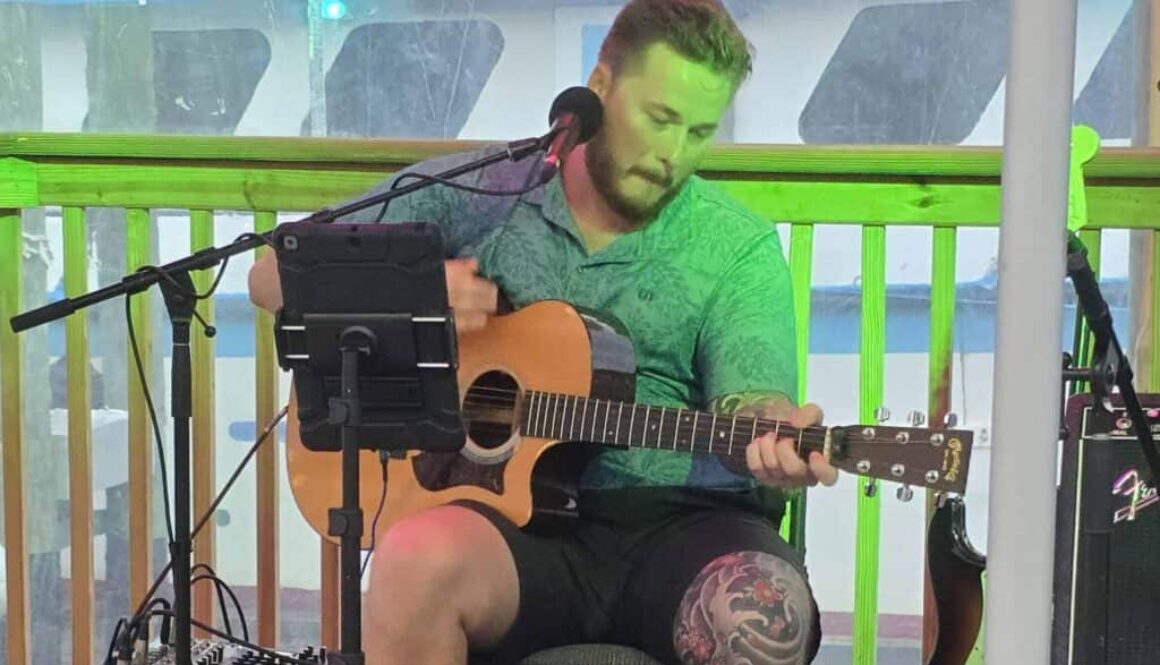 Chris-Moore-2025-resized Chris-Moore-2025-resized