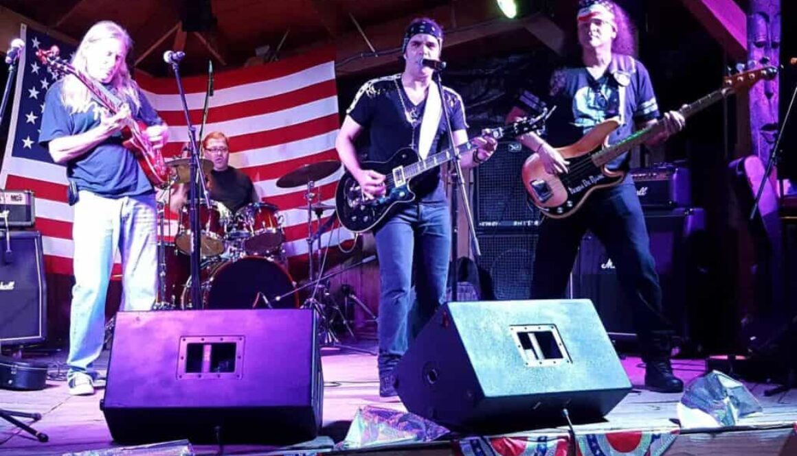 Leo-Lee-Rock-Band-2017-resized-scaled