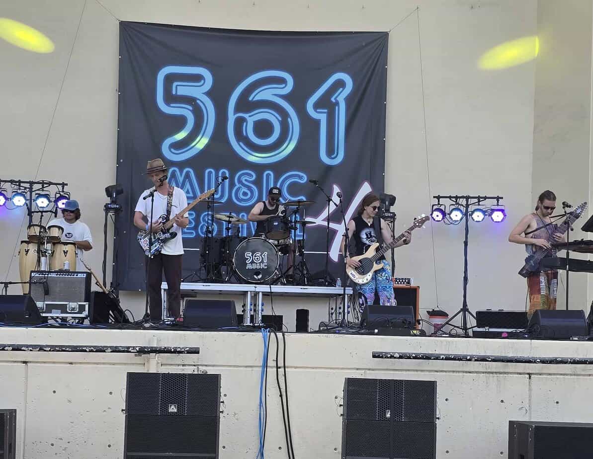 StonyFools at Rock'n Riverwalk