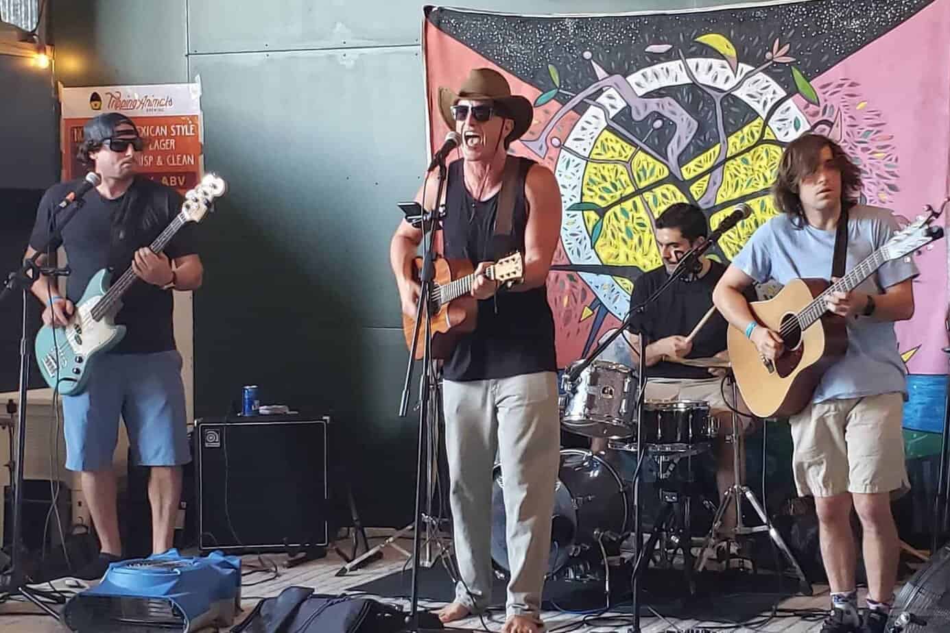 The Holidazed at Filthy's